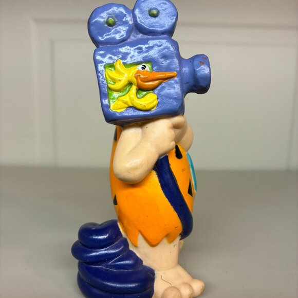 Vintage Fred The Flintstones Family VHS Video Holder Vinyl Rubber Toy - Picture 2 of 5